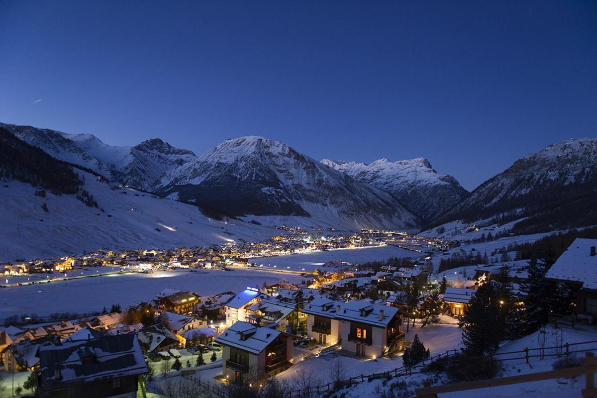 Chalet Meridiana Appartamento 3 Livigno Exterior photo