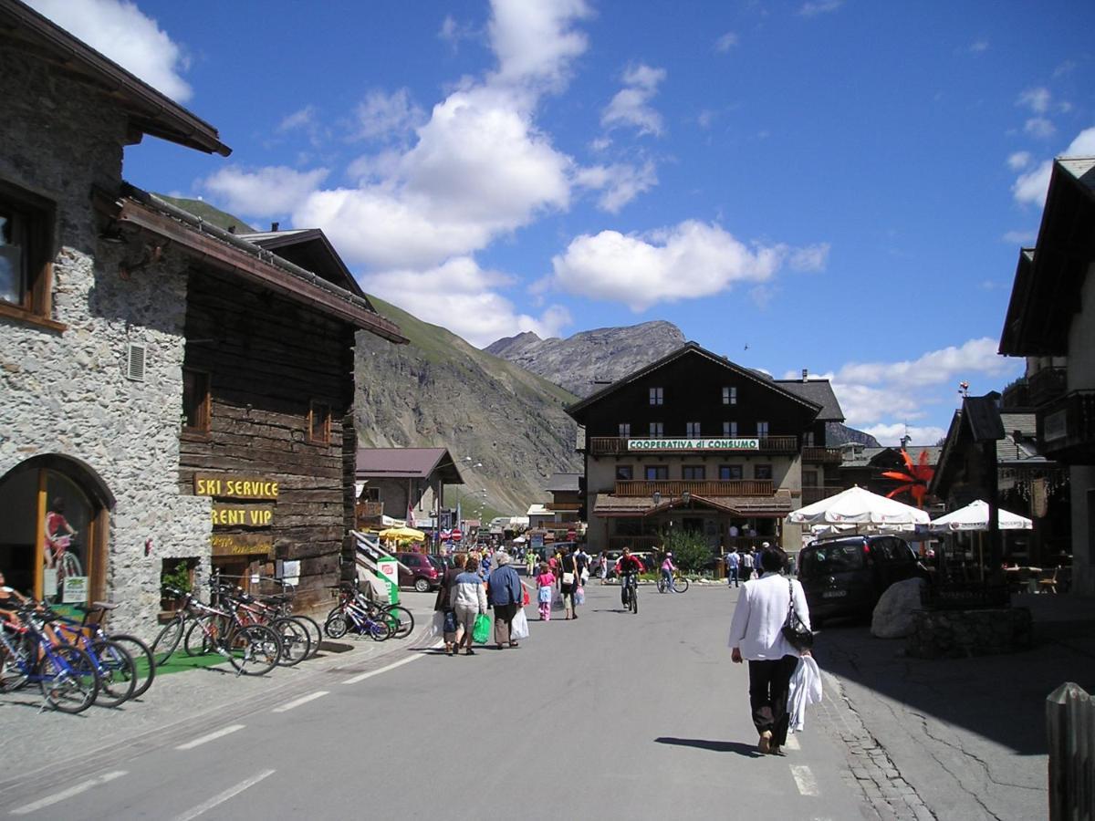 Chalet Meridiana Appartamento 3 Livigno Exterior photo