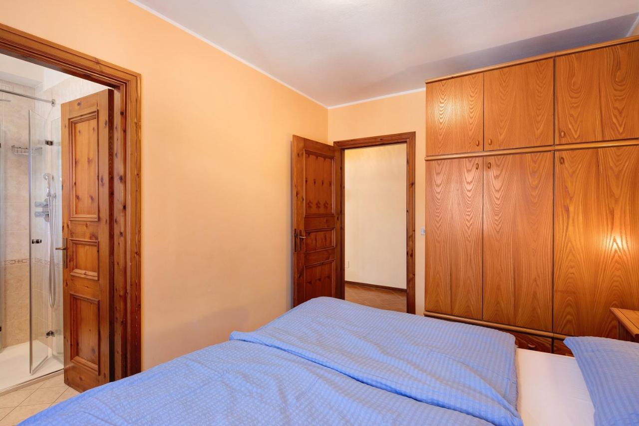 Chalet Meridiana Appartamento 3 Livigno Exterior photo